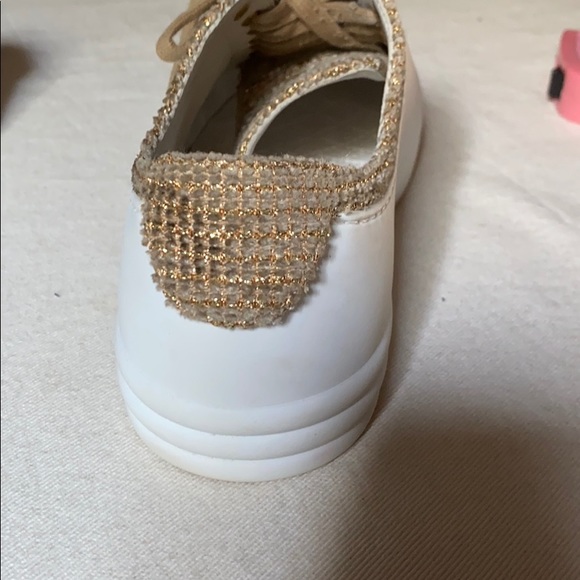 Chanel sneakers - Picture 5 of 16